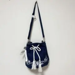 新品　刺繍　巾着　ショルダーバッグ　キャンバス素材