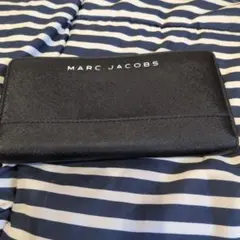 MARC JACOBS ブラック 長財布のサムネイル