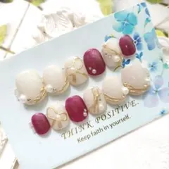 ネイルチップ ガーネット ルビー ラメホロ 奥行