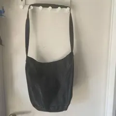 kohoro 黒の本革ショルダーバッグ