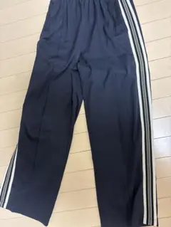 ネイビー サイドストライプ カジュアルパンツ