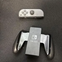 Nintendo Switch ジョイコン右 ジャンクと ジョイコンつけるやつ