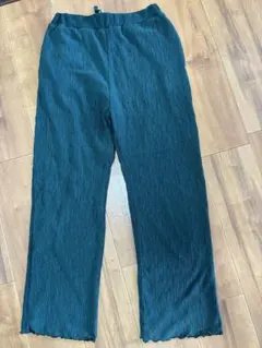 LOWRYSFARM ダークグリーン プリーツ加工 カジュアルパンツ