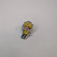 カラフルピーチ　たっつん　ピンバッジ　アクセサリー　カラピチ　グッズ