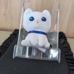 ★新品未使用★（DALLOYAU）のキャラクタージョセフィーニャのぬいぐるみのサムネイル