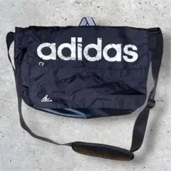 adidas ショルダーバッグ ブラック 黒 25cm×39cm×12cmのサムネイル