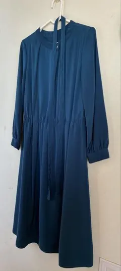 ブルーグリーン　長袖ワンピース　closet story