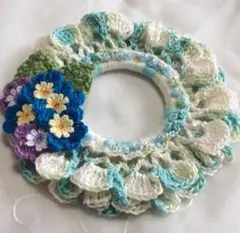 ハンドメイド☆レース編みシュシュ紫陽花 マーブルグリーン可愛い小花付きオシャレに