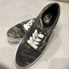 VANS カモフラージュ スニーカーのサムネイル