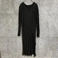 アルージュ　リブニットワンピース　深めスリット　タイト　長袖　きれいめ　ANAP