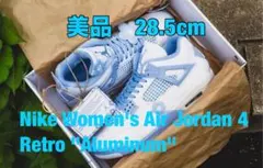美品 28.5cm Nike Women's Air Jordan 4のサムネイル