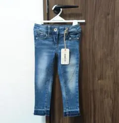 【新品タグ付き】NEXT 切りっぱなし加工 ストレッチデニムパンツ 100cm