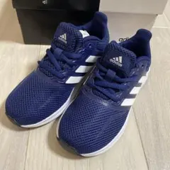adidas アディダス　スニーカー　紐靴　17センチ　17cm 子ども靴　靴
