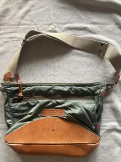 Item thumbnail for item f019fdf1-b330-4ca2-b167-57f355ff5585