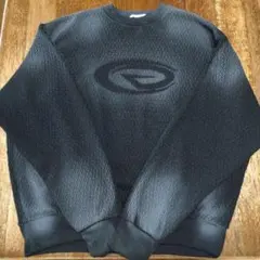 ブラック トレーナー