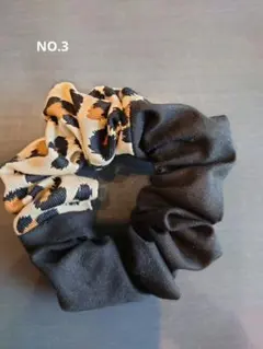 レオパード柄シュシュブラック（レオパードはブラック・ブラウン・ベージュ）