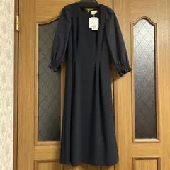 お値下げ 新品 ローズティアラ ロングワンピース　近年