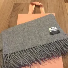 Acne Studios ベージュ マフラー フリンジ付き - メルカリ