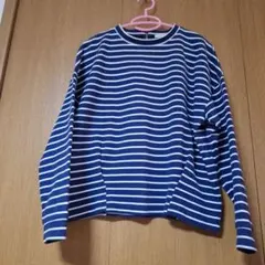 ネイビーとホワイトのストライプ 七分袖カットソー