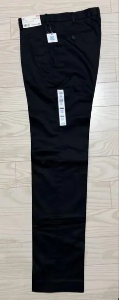 ユニクロ　ドライスタイルアップ、ノータックパンツ　ブラック 79/85
