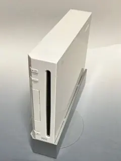 【Nintendo】Wii 本体のみ ホワイト スタンド付き（中古品）