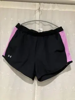 Under Armour ブラック/ピンク ショートパンツ