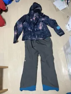 Item thumbnail for item a3aa32f7-0836-4de3-bb83-84420429a8be