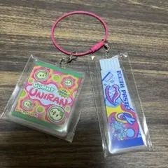 ピカピカマート アクリルキーリング