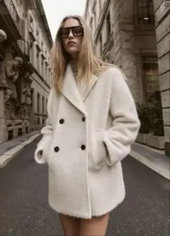 ZARA ブークレダブルブレストミディ丈コート　Mサイズ