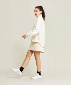 アディダス　スカートセットアップ