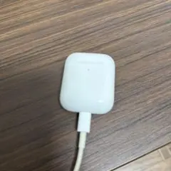 Apple AirPods 本体 充電ケース付き