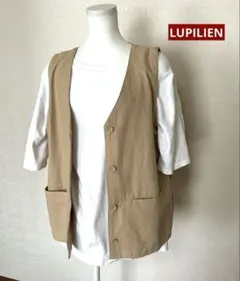 LUPILIEN ポケット付き ベスト ベージュのサムネイル