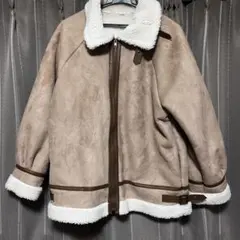 ベージュ フェイクファー　ムートンコート