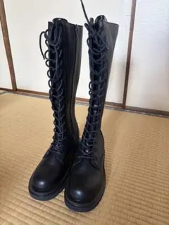 ブラックレースアップロングブーツ