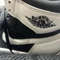 NIKE AIR JORDAN 1 RETRO HIGH OG 