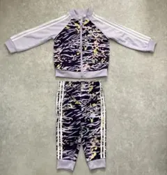 アディダス　セットアップ