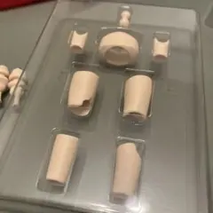 オビツ11 パーツ　ホワイティ　ボディ