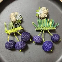 メルセデスサラザール ぶどう イヤリング ピアス アクセサリー