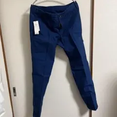 【新品】藍色が美しいチノパンのサムネイル