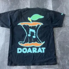 DOARAT Tシャツ ブラックのサムネイル