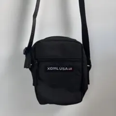 XGIRL USA ブラック サコッシュ
