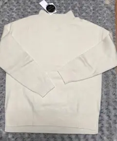 冬物　未使用品　GLOBAL WORK メルティニット　セーター　M 白