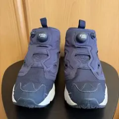 Reebok インスタポンプ ネイビー