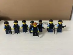 レゴ武装警官8体セット