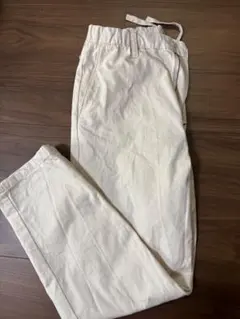 無印良品　白デニム