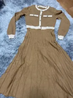 Dazy 長袖 ニットワンピース ベージュ Lサイズ