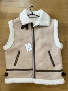 ベージュ フリースボアジャケット 襟付き