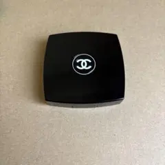 シャネル レ キャトル オンブル 268 カンドゥール エ エクスペリヤンス