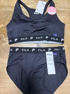 新品★ FILA フィラ　スポーツブラ　➕　ショーツ　Mサイズのサムネイル