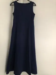【美品】UNIQLO ウルトラストレッチエアリズムワンピース ネイビーMサイズ